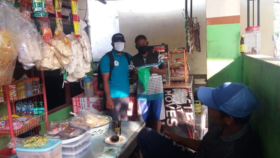 PENYALURAN DONASI FP UNISKA PEDULI PENCEGAHAN COVID-19 WILAYAH KABUPATEN KEDIRI